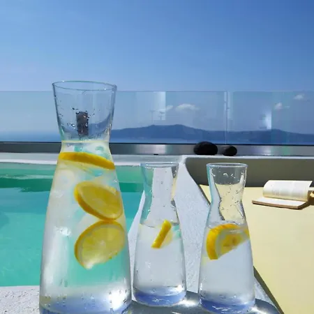 Caldera Edge View Suites * Fira (Santorini)